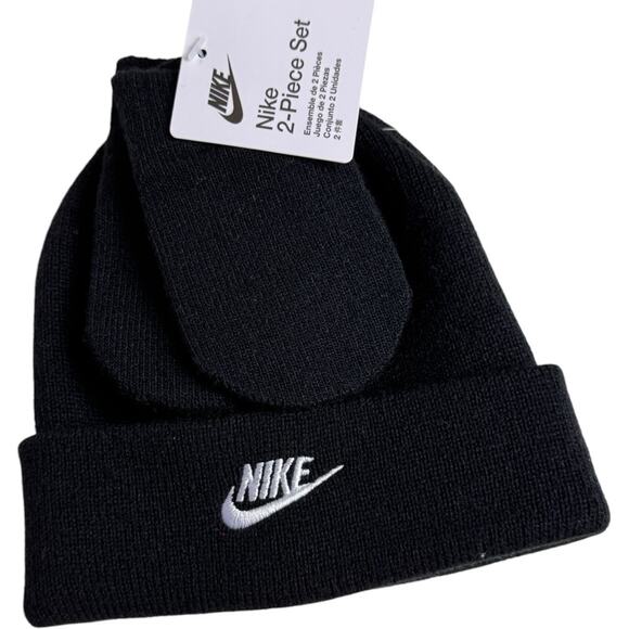 Nike Toddler Logo Boy Two Piece Cold Weather Winter Black & White Hat & Mittens - Picture 1 of 7